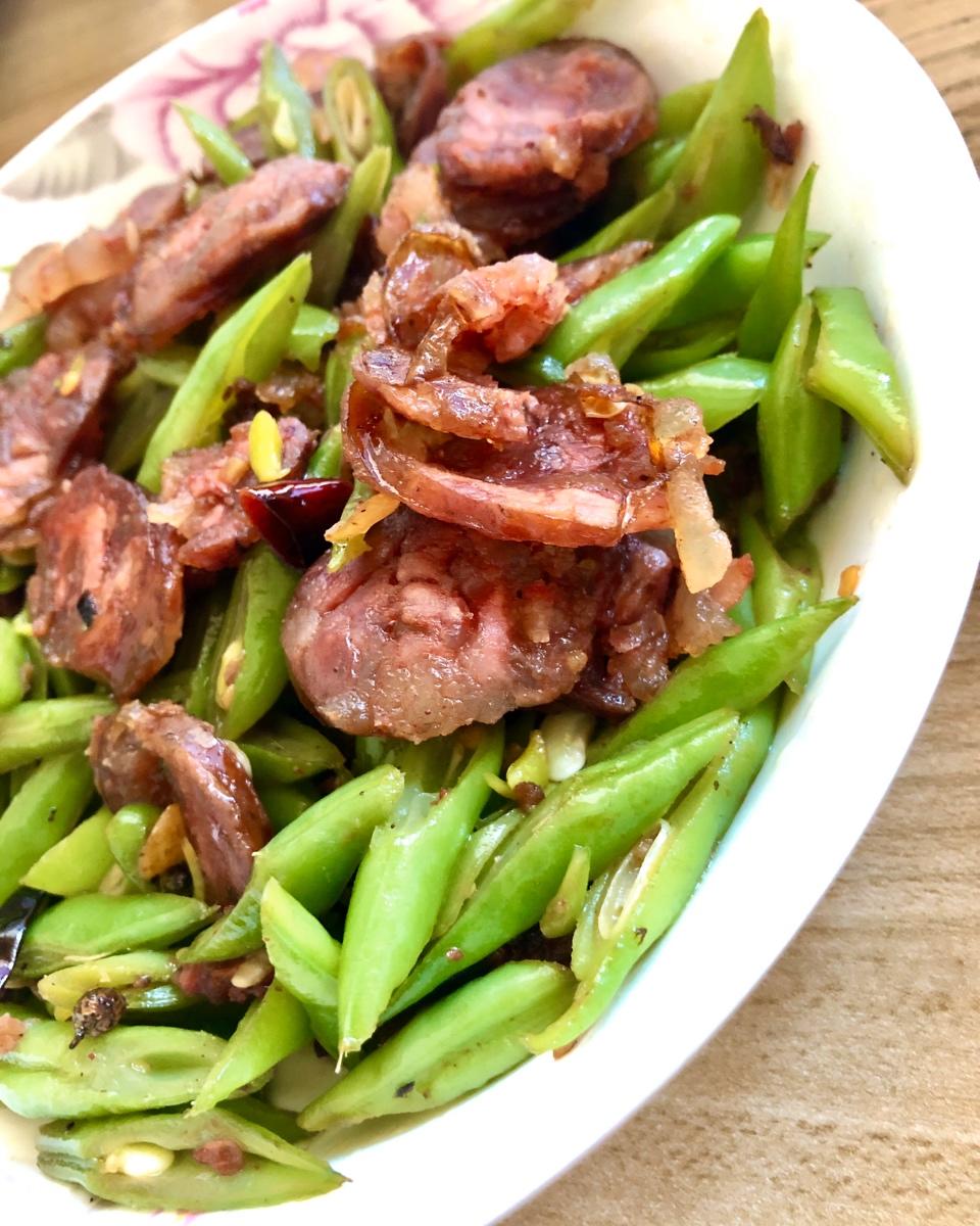 ㊙️腊味‼️四季豆炒腊肠‼️美味家常