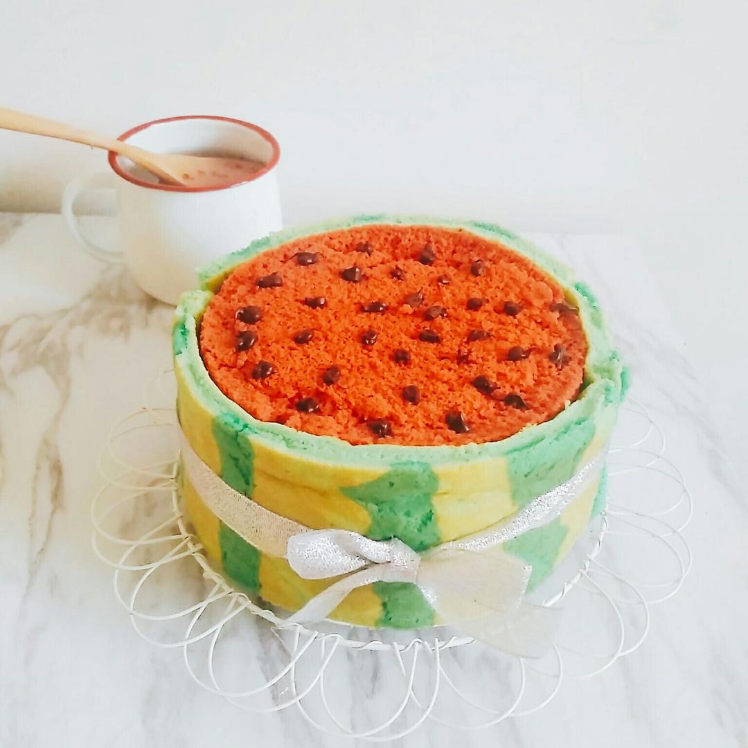 西瓜造型奶油蛋糕