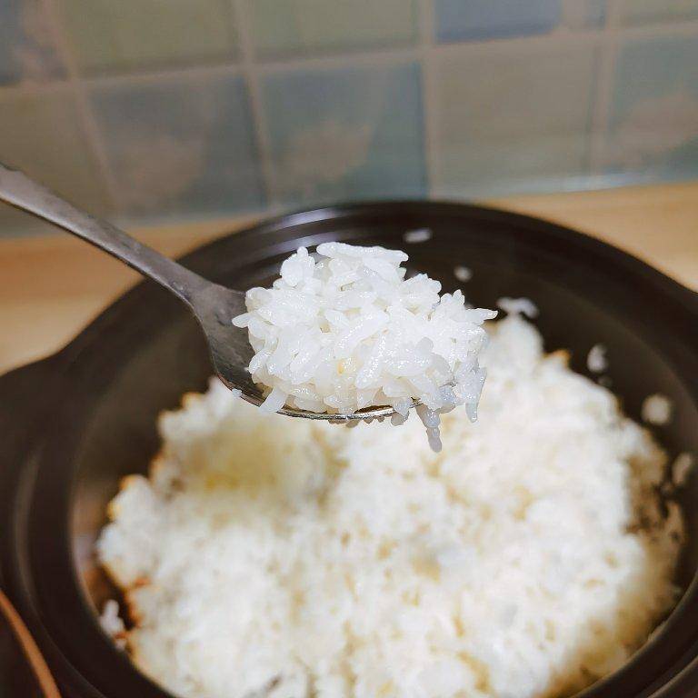 砂锅米饭，用煤气灶做出柴火饭的味道