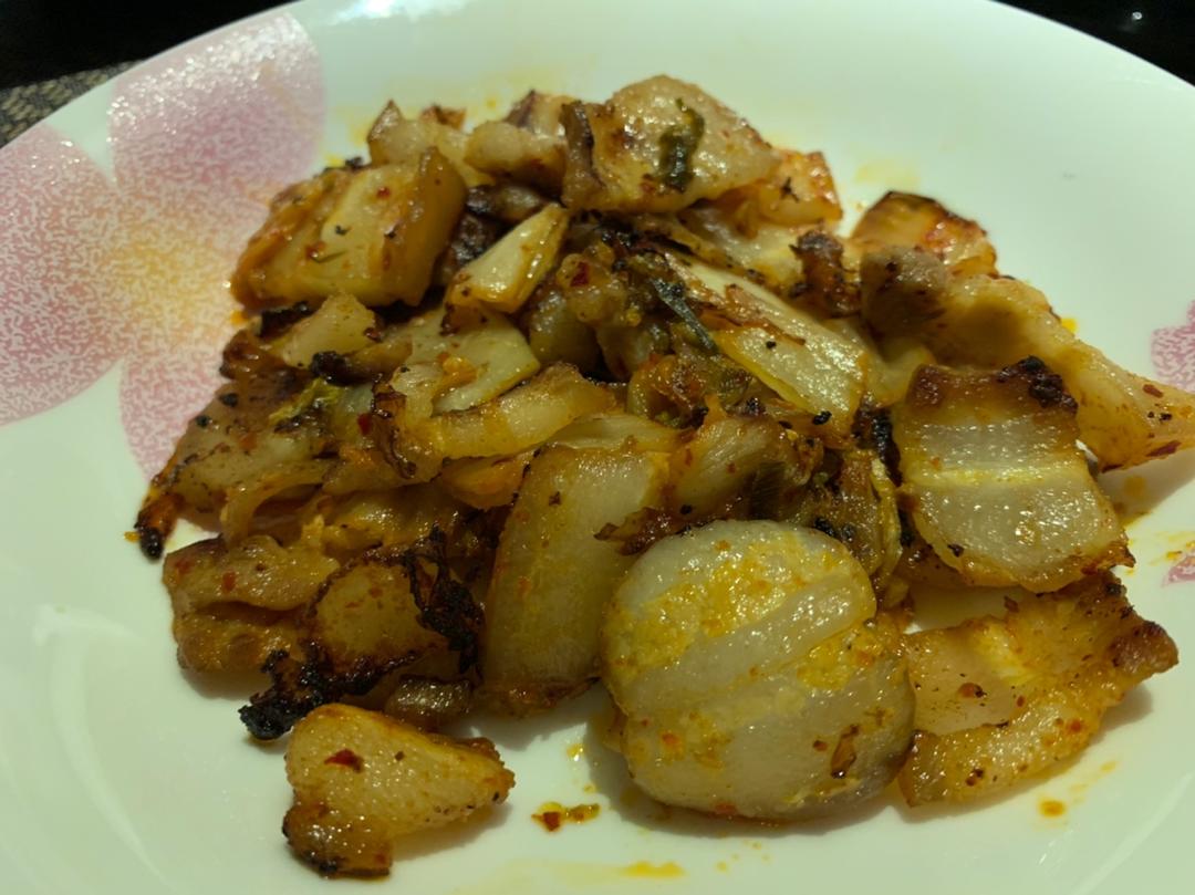 泡菜炒五花肉