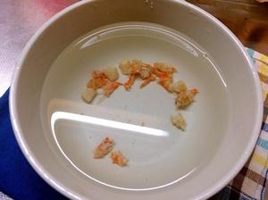 超简单的鱼丸萝卜丝汤的做法 步骤1