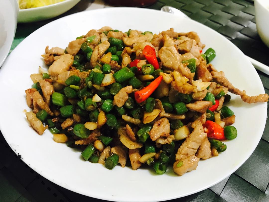 肉沫豆角下饭菜