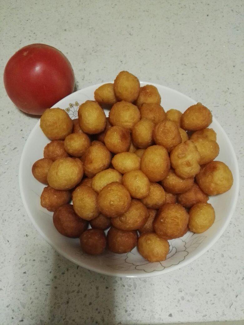 妈妈教炸的红薯丸子
