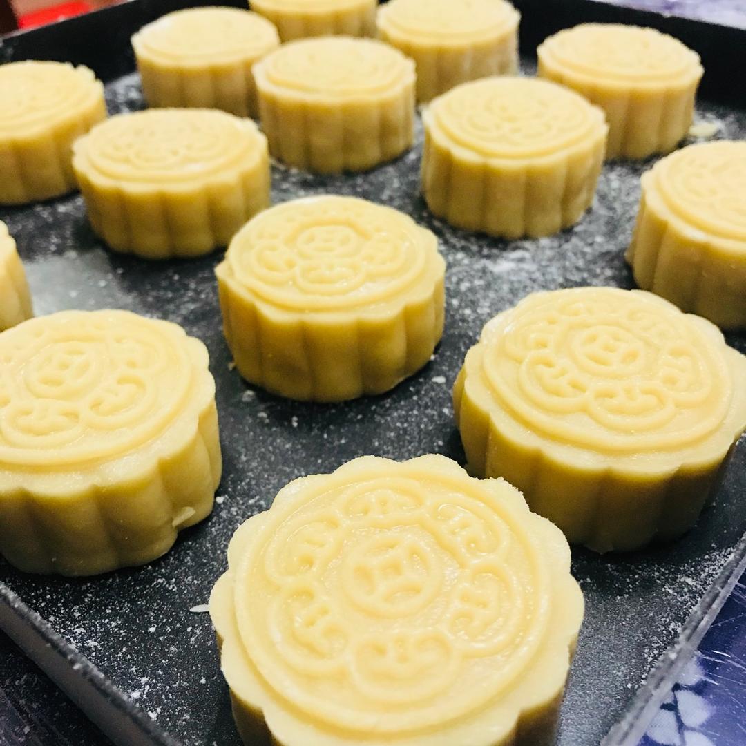 椰蓉月饼 | 不用炒料，成功率超高哦