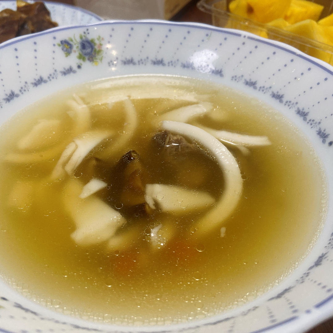 椰肉排骨汤
