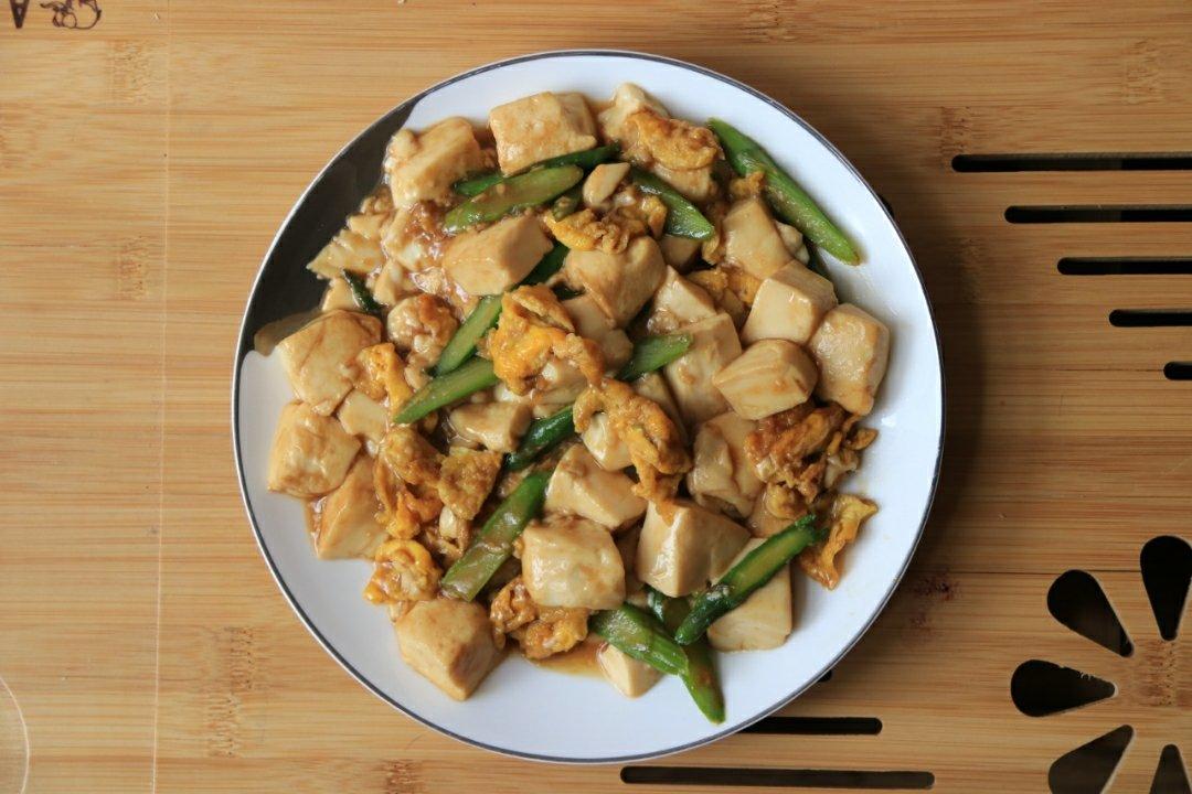 鸡蛋炒嫩豆腐