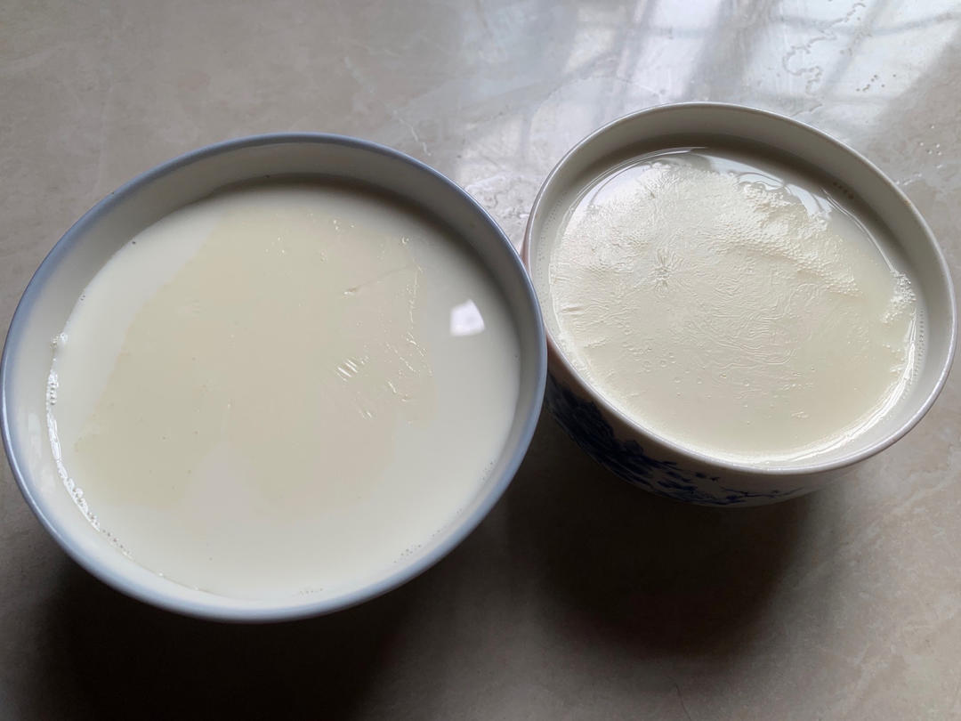 双皮奶，奶皮厚薄随意做