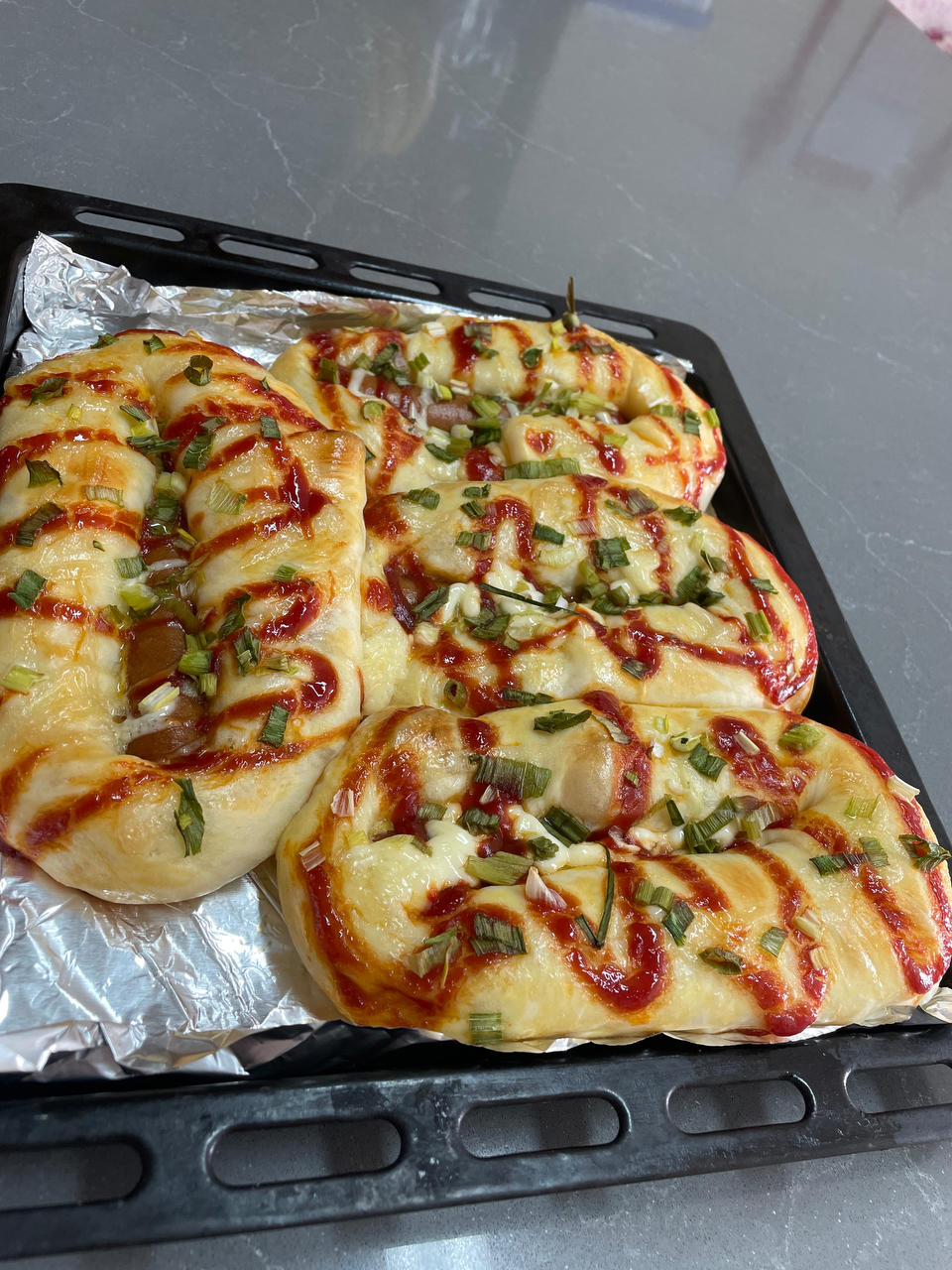 咸香柔软配料多，这个肉松肠仔包可太香了