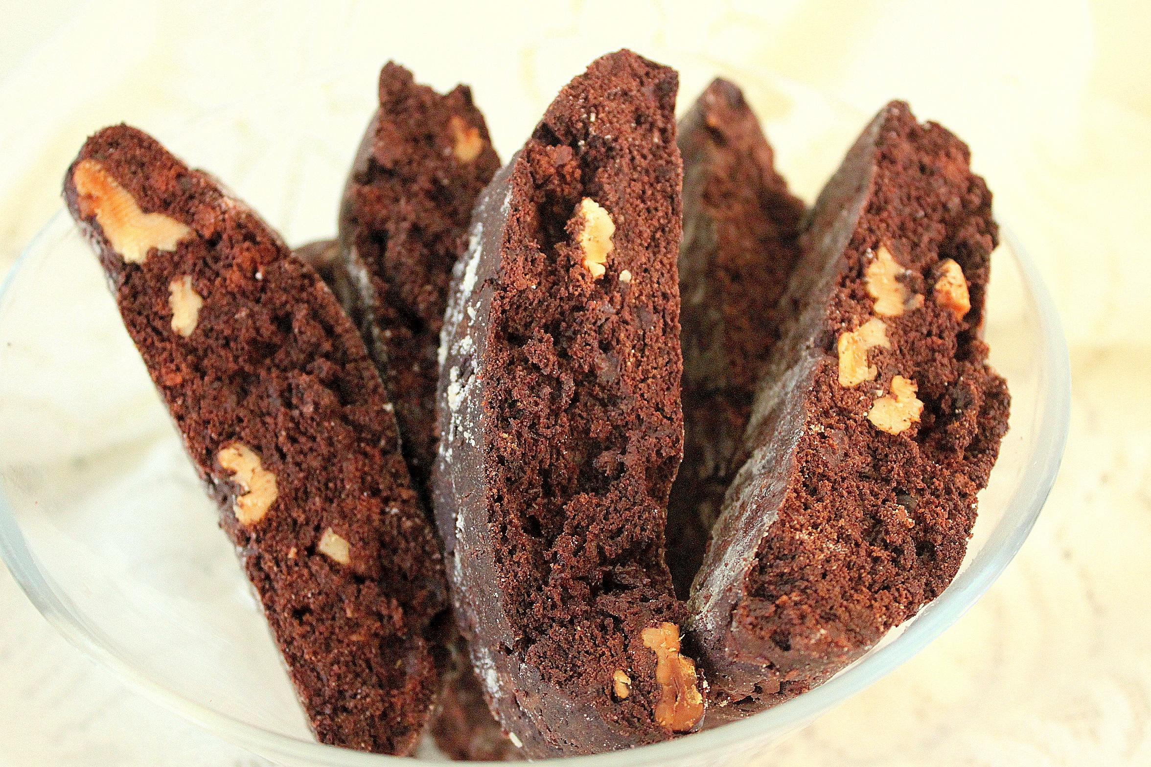 浓香巧克力核桃意式脆饼Double Chocolate Walnut Biscotti的做法