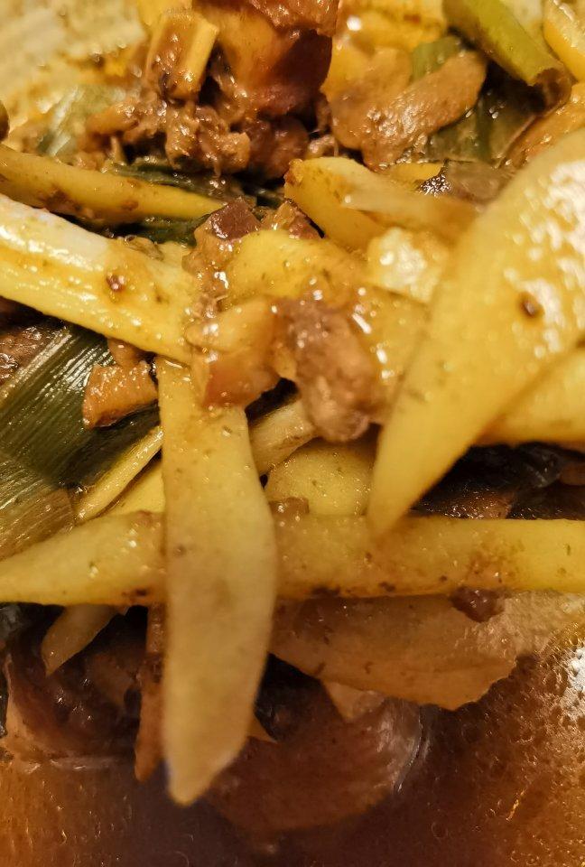 ㊙️不加一滴水‼️仔姜炒鸡‼️鸡肉鲜嫩一秒上头