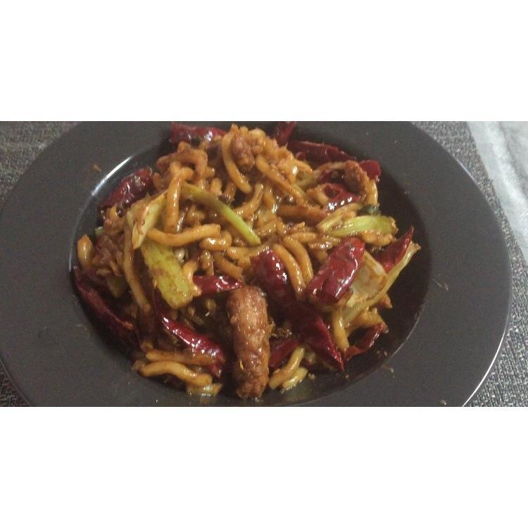 歹歹的新疆炒米粉