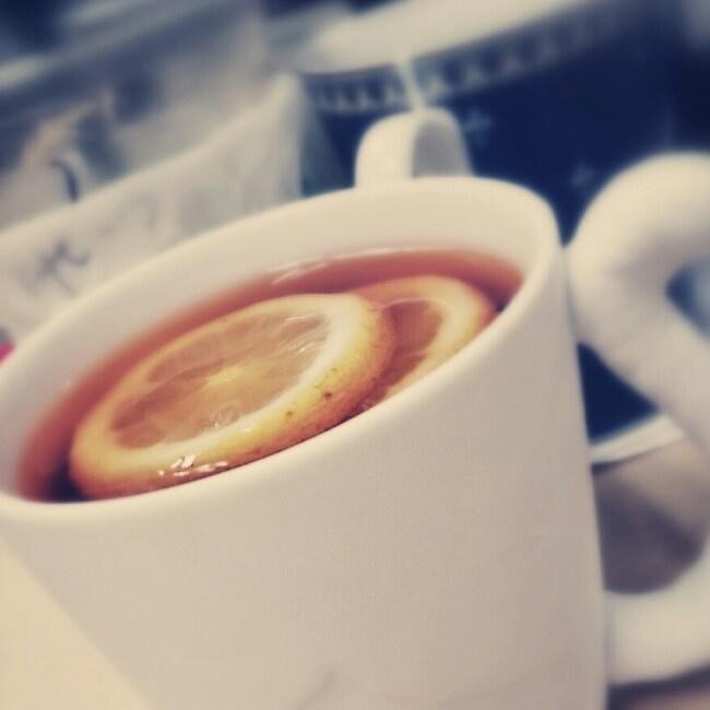 【厨娘养成记】鲜柠檬红茶的做法
