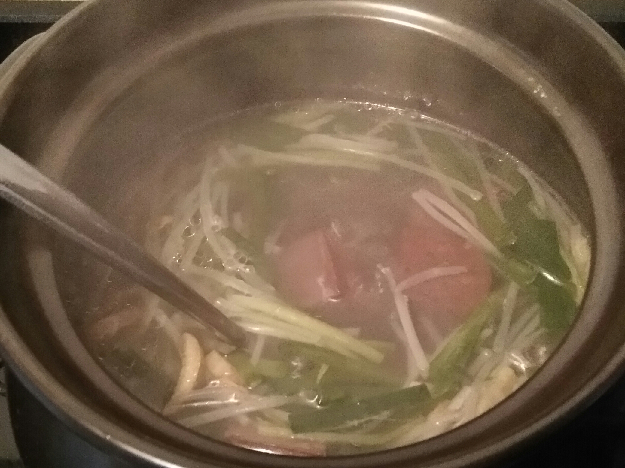 韭菜豆芽猪血汤的做法