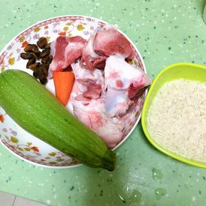淡菜咸骨祛火粥《每日一膳·夏·大暑》的做法 步骤1
