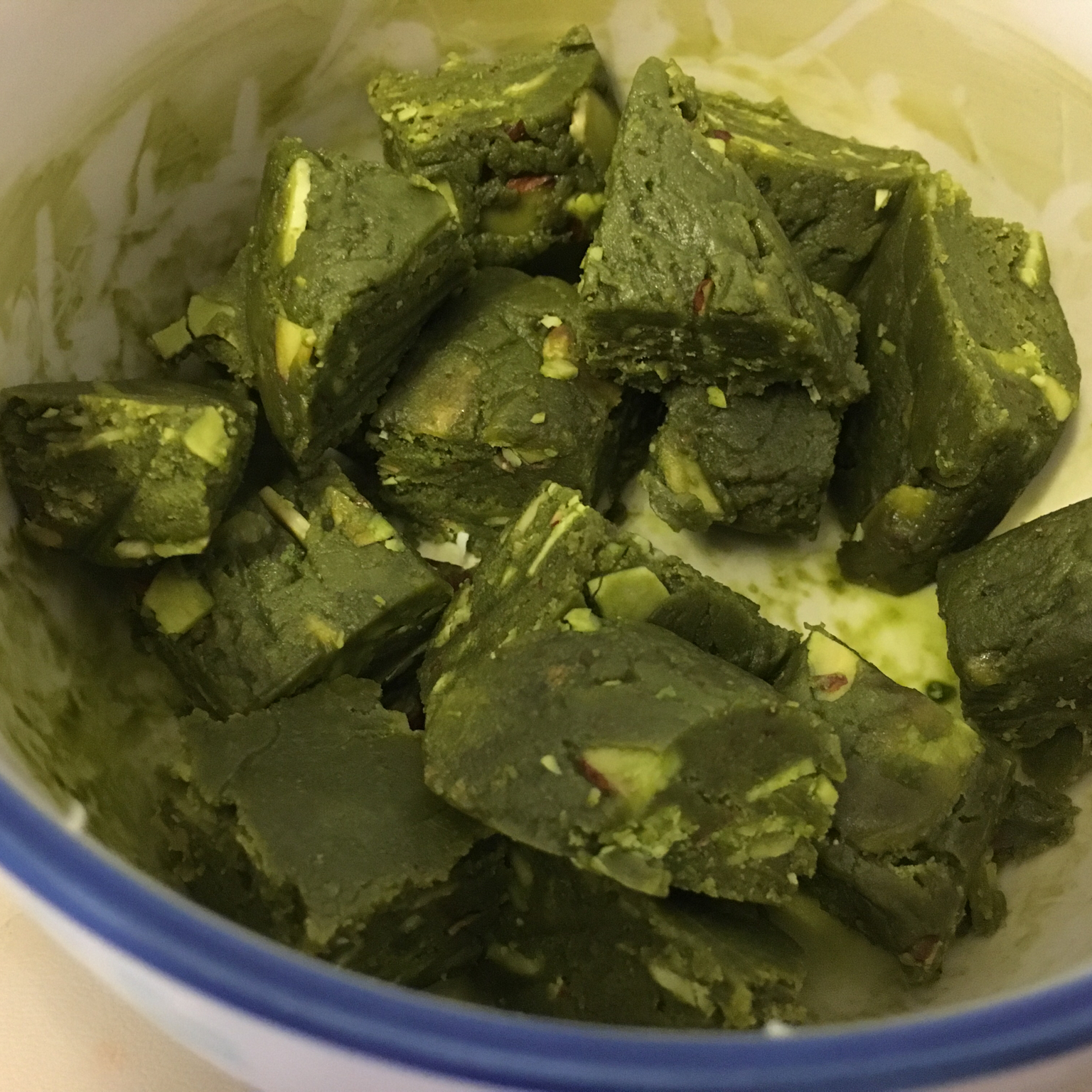 抹茶杏仁牛轧糖