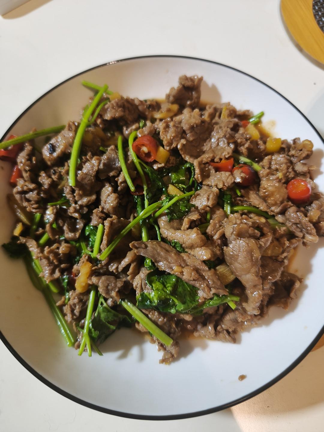 小炒黄牛肉，地道的下饭菜