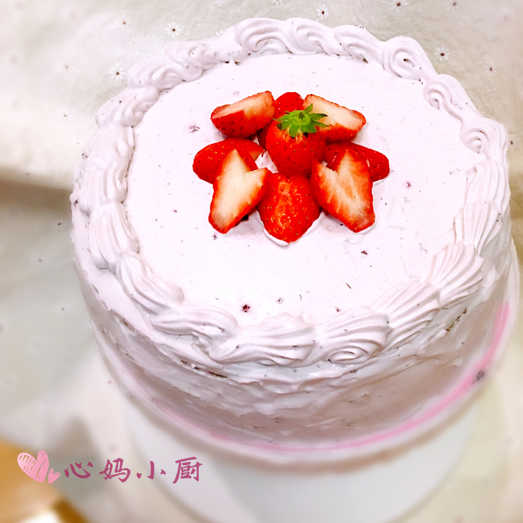 《Tinrry+》草莓奶油蛋糕（8寸配方）