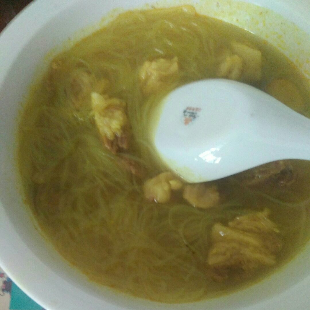 咖喱牛肉粉丝汤