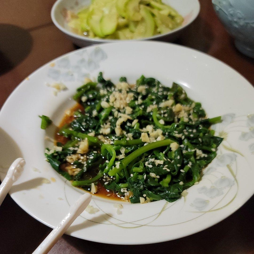 凉拌“田七”