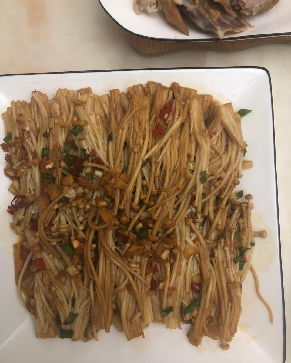 蒜蓉烤金针菇（烤箱版）