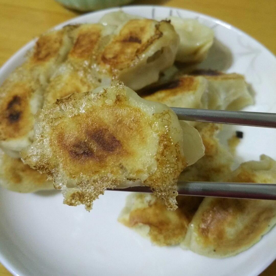 脆底煎饺