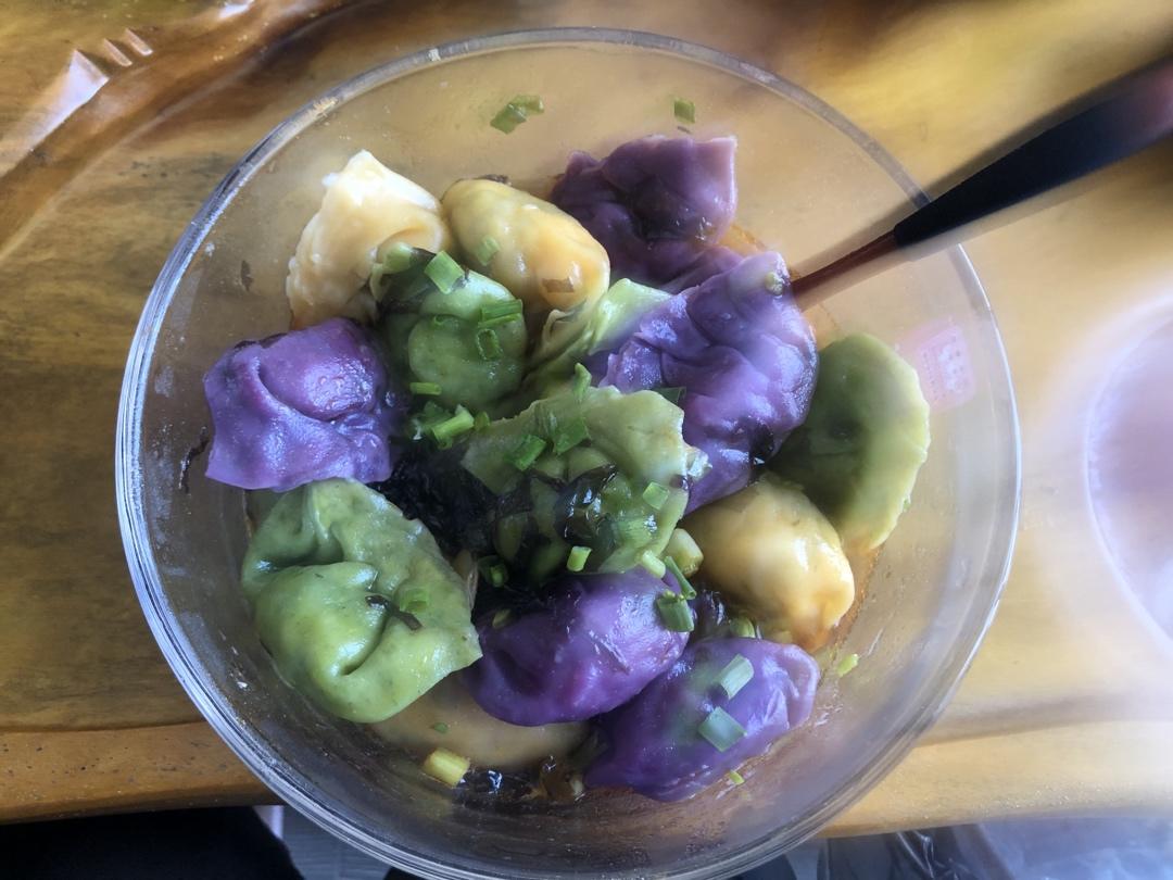 ㊙️连汤都想喝掉的‼️酸汤牛肉馅饺子‼️酸辣开胃