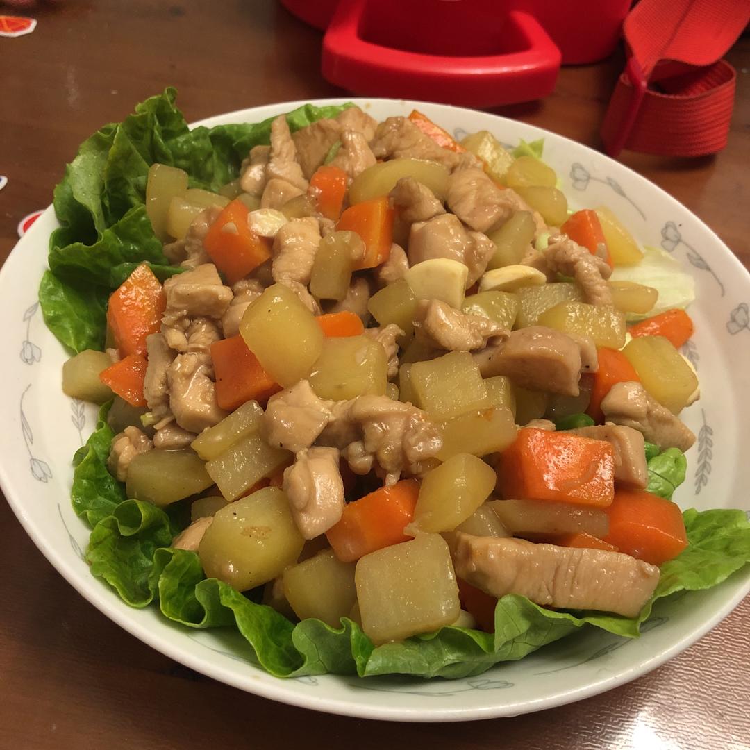 土豆炖鸡胸肉