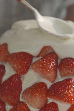曼食慢语丨草莓芝士雪山蛋糕的做法 步骤27