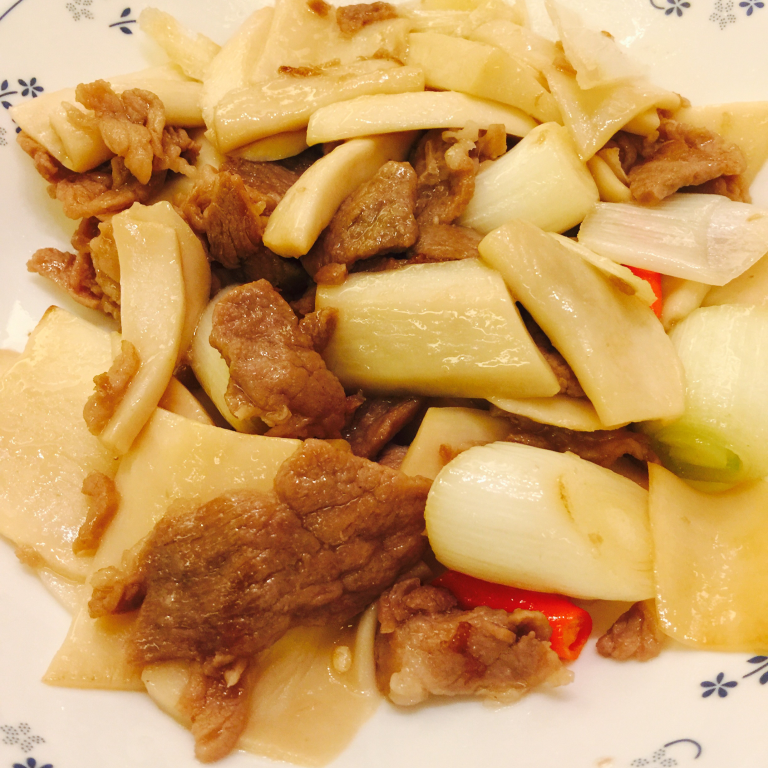 杏鲍菇炒肉片