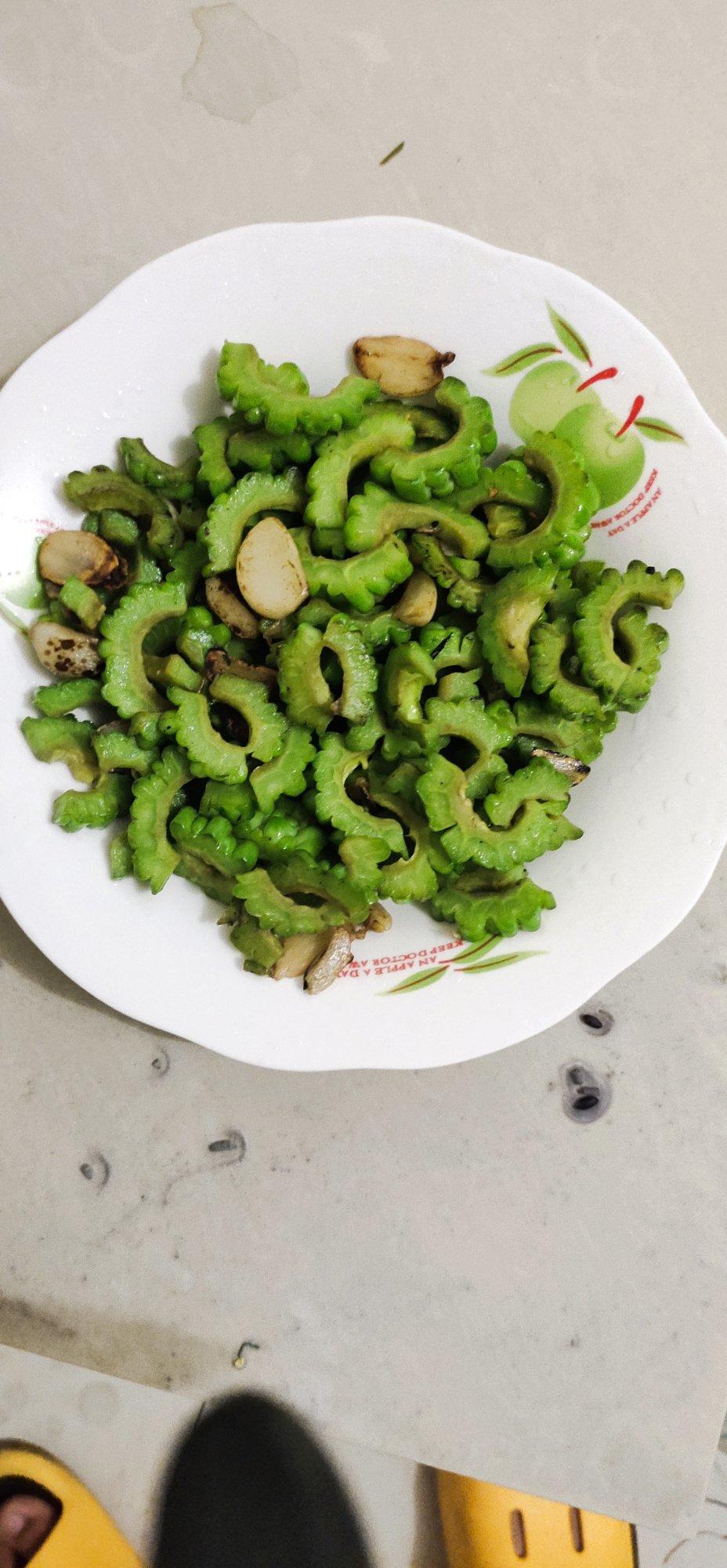清炒苦瓜
