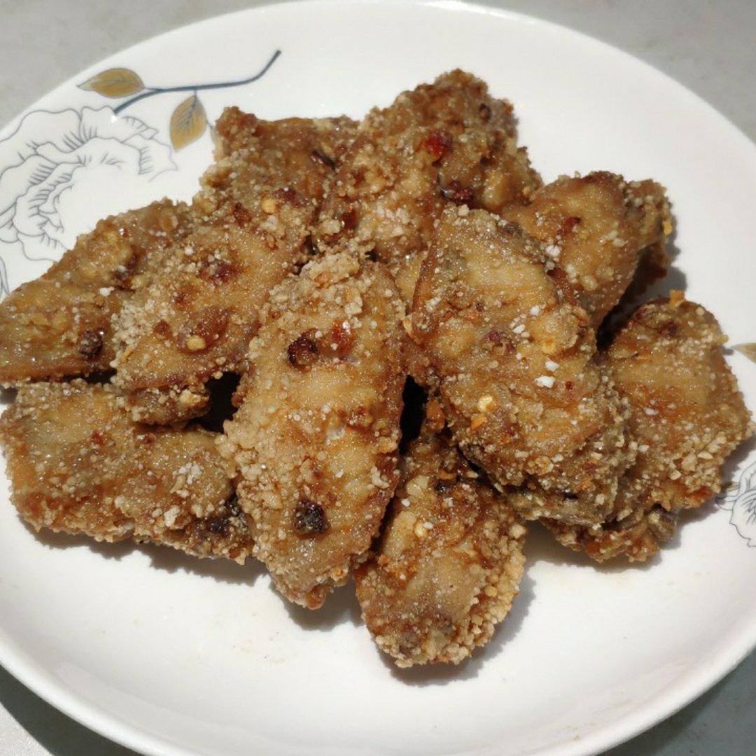 好吃到舔手指的蒜香炸鸡翅