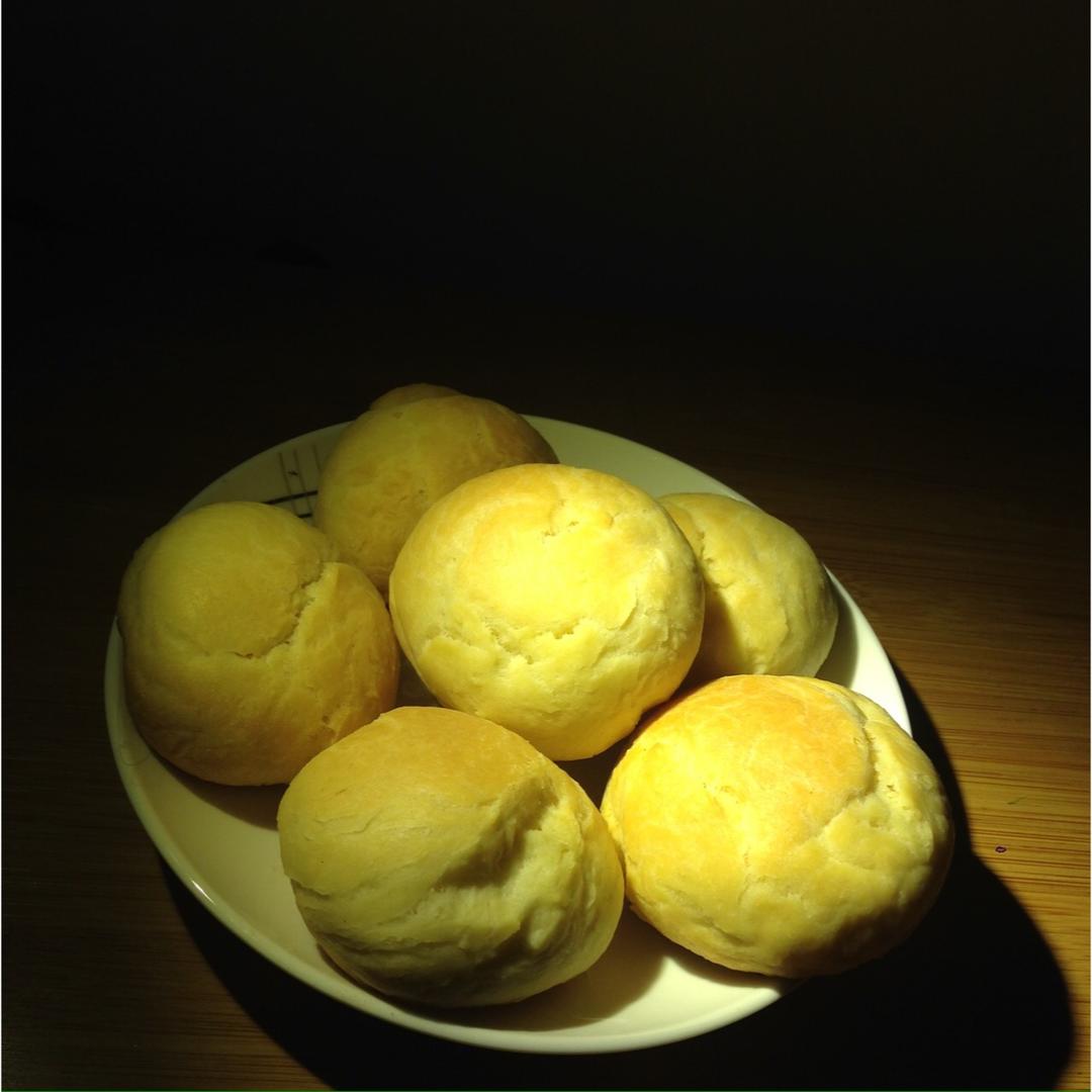 打发淡奶油的终极消耗配方—嫩到没朋友的奶油软面包