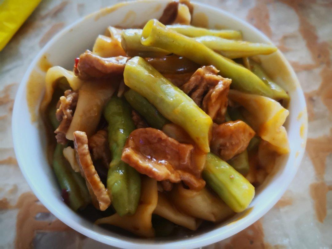 豆角焖面