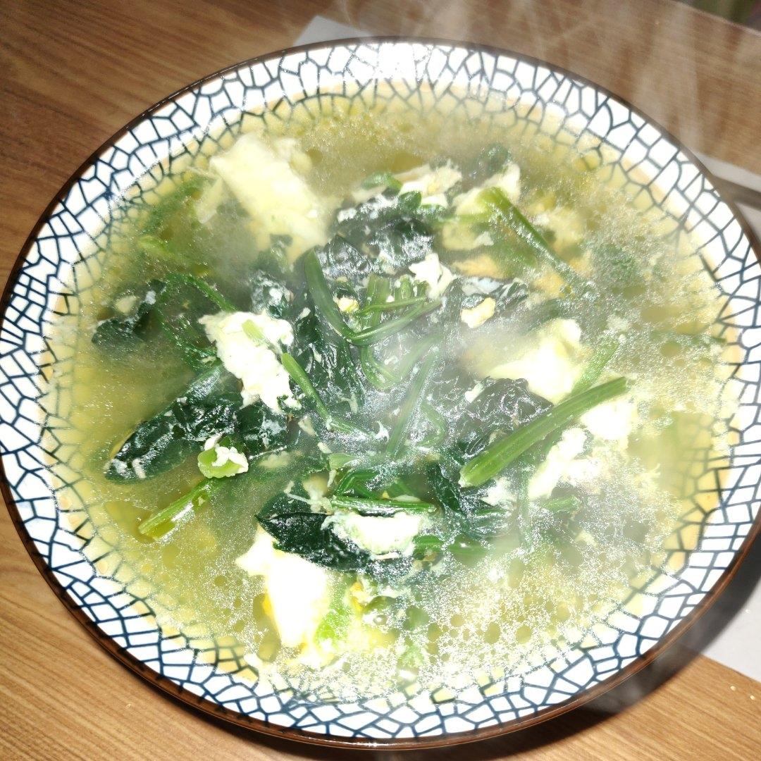 菠菜鸡蛋汤