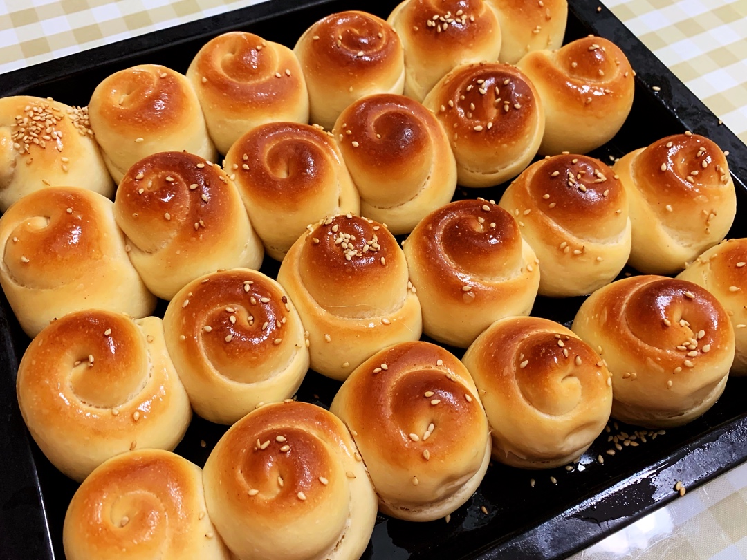 蜂蜜脆底小面包(一次发酵)