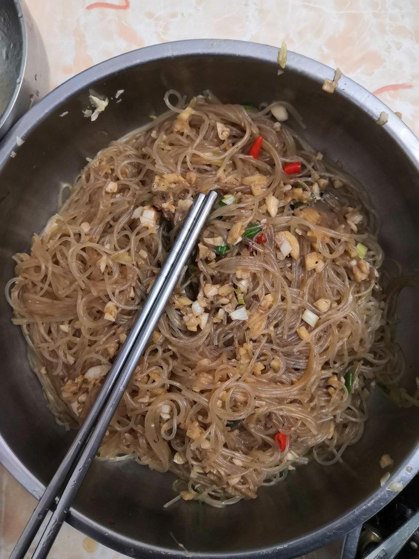 蒜蓉粉丝煲