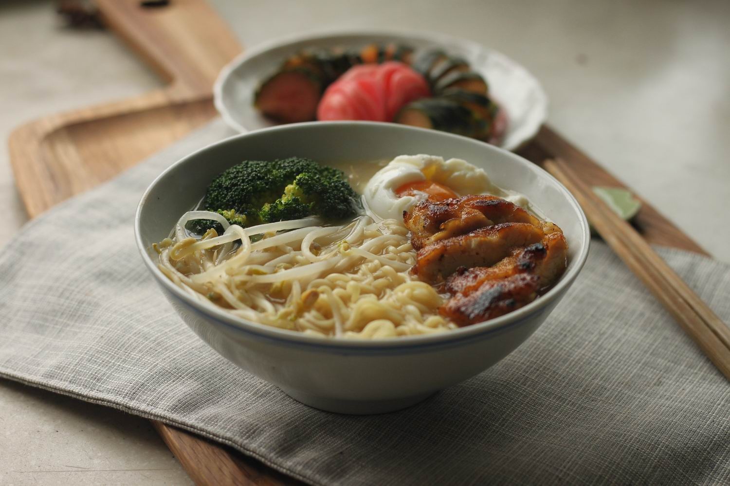 日式鸡骨浓汤做法的做法