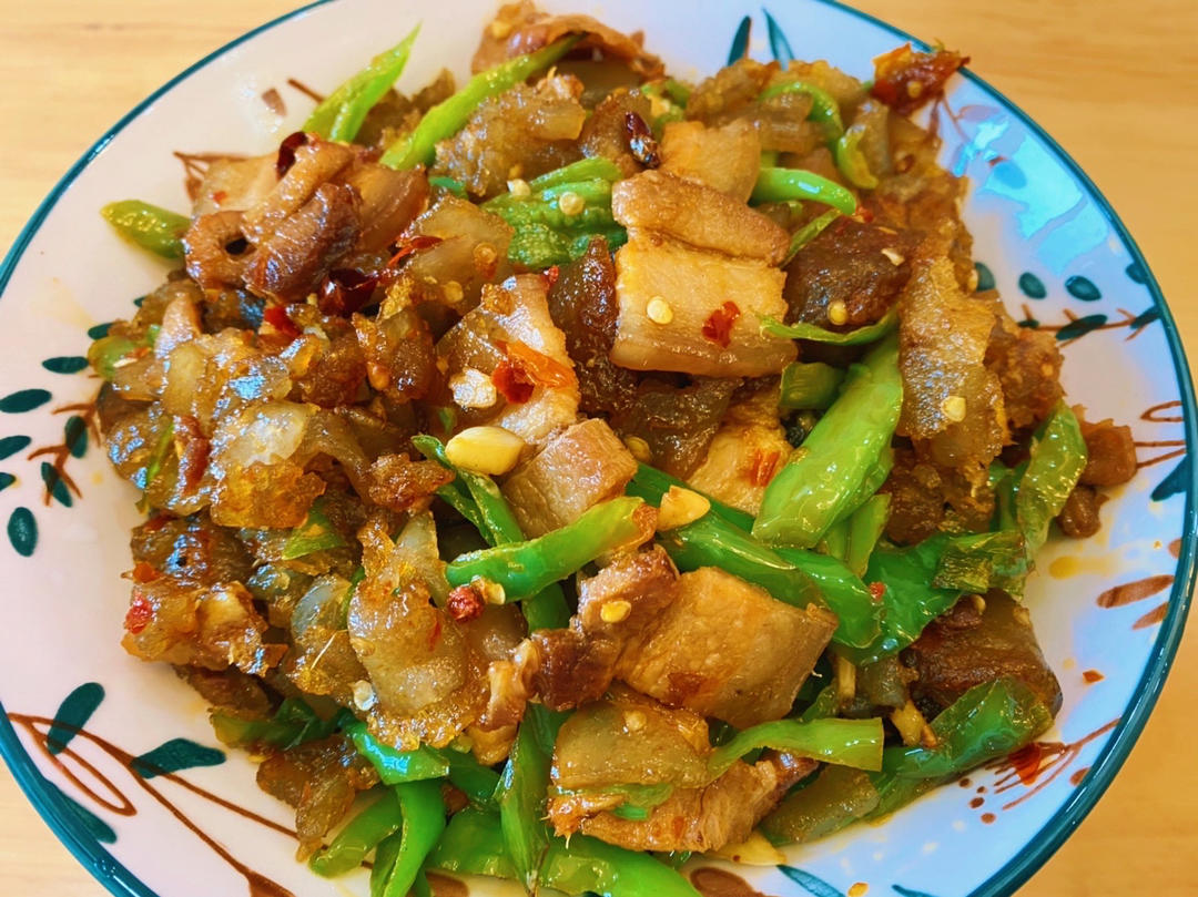 苕皮蒜苗回锅肉（超下饭）