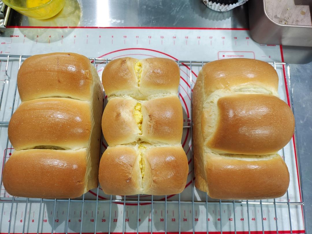 顶级黄金椰蓉吐司