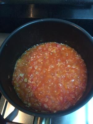 番茄辣酱焖乌冬的做法 步骤6
