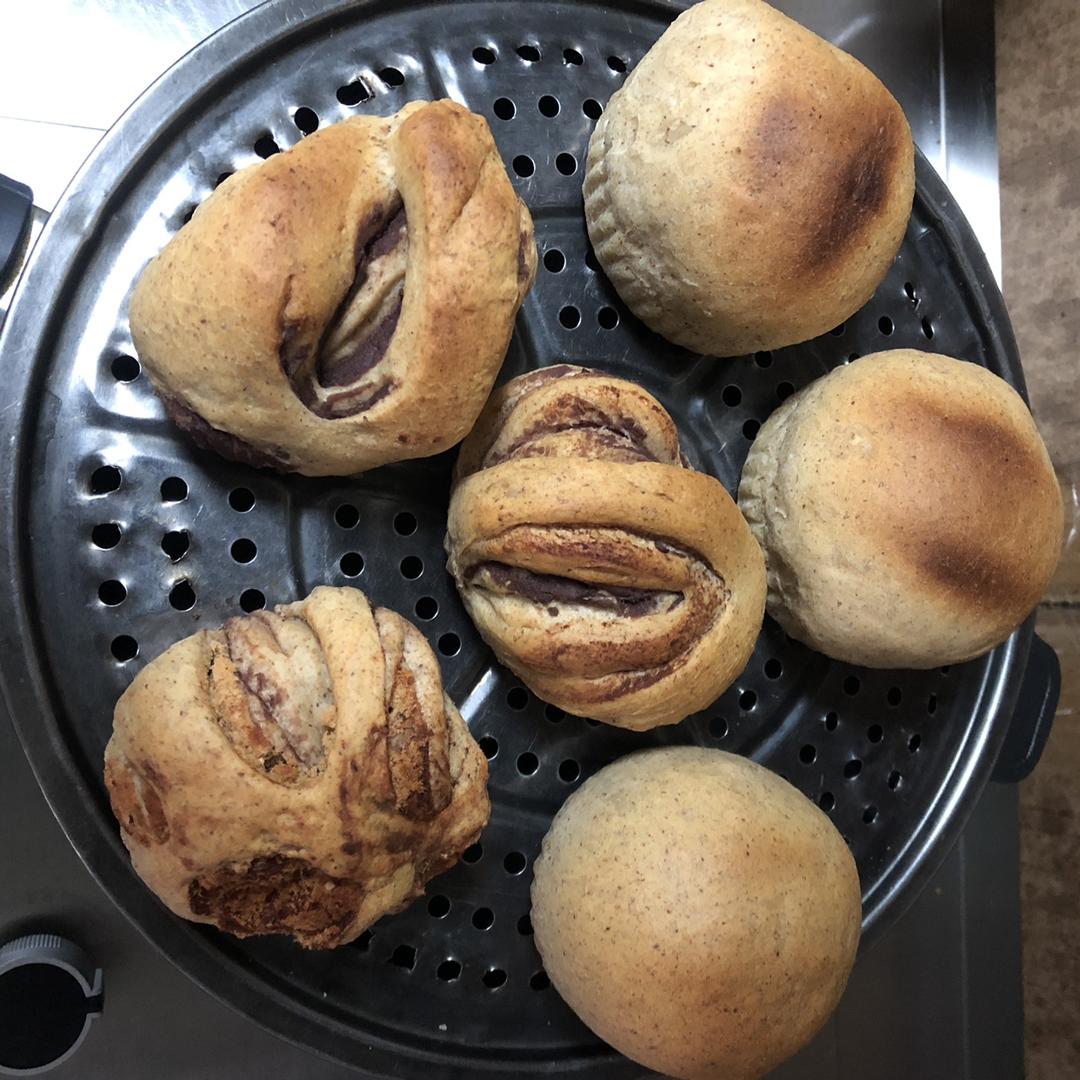 无糖全麦黑麦软欧面包B8