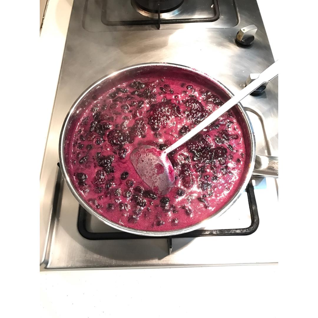 蓝莓果酱