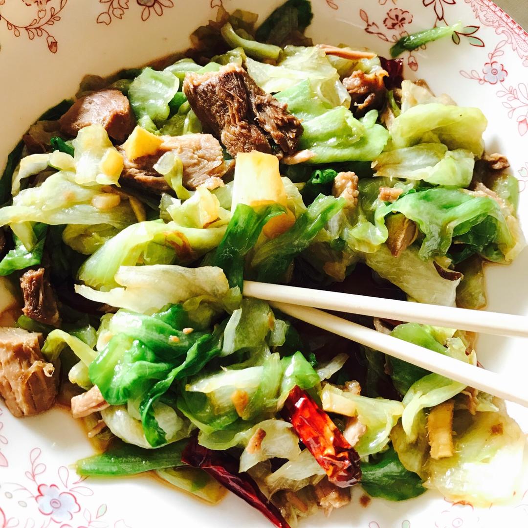 阿婆手撕包菜