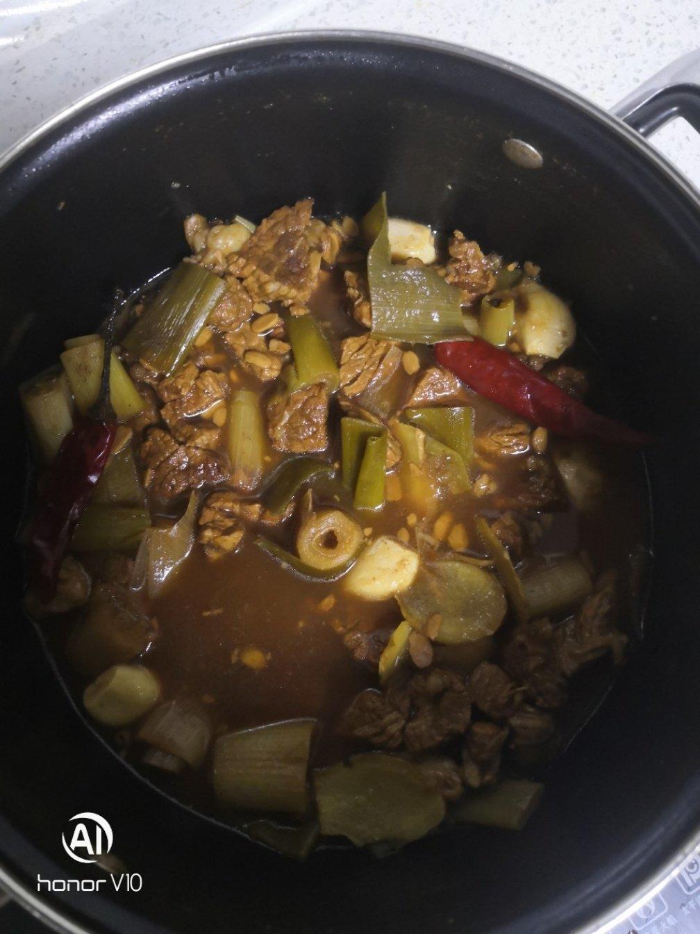 超简单的炖牛肉