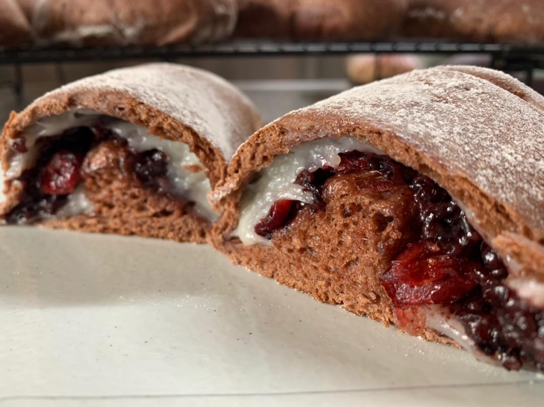 可可麻薯紫米软欧