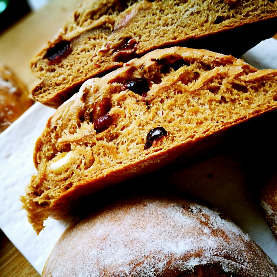 蔓越莓坚果软欧包