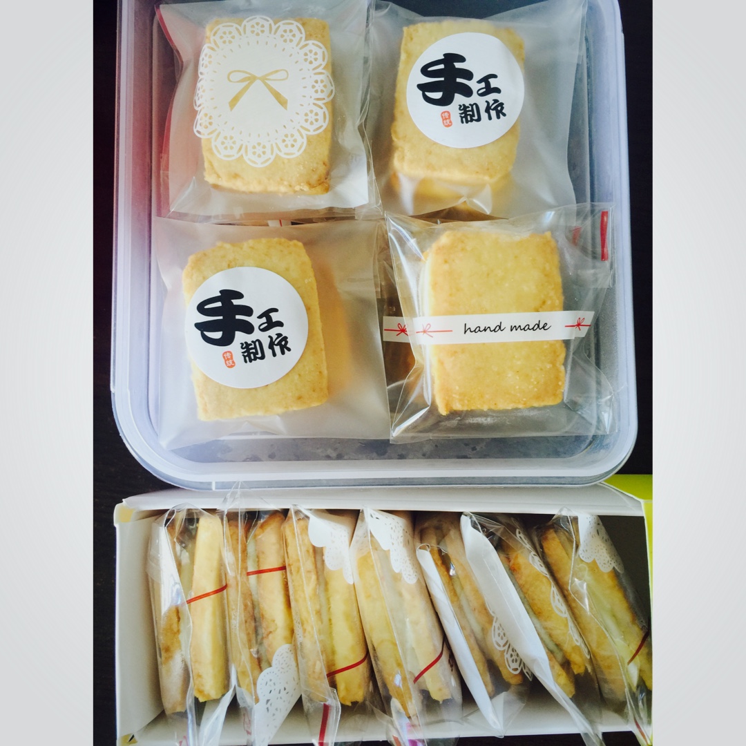 乳酪奶油夹心酥饼（芝士夹心饼干）