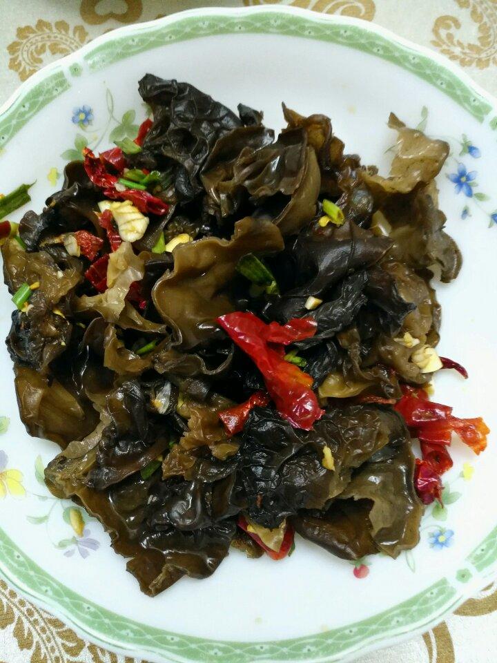 凉拌黑木耳