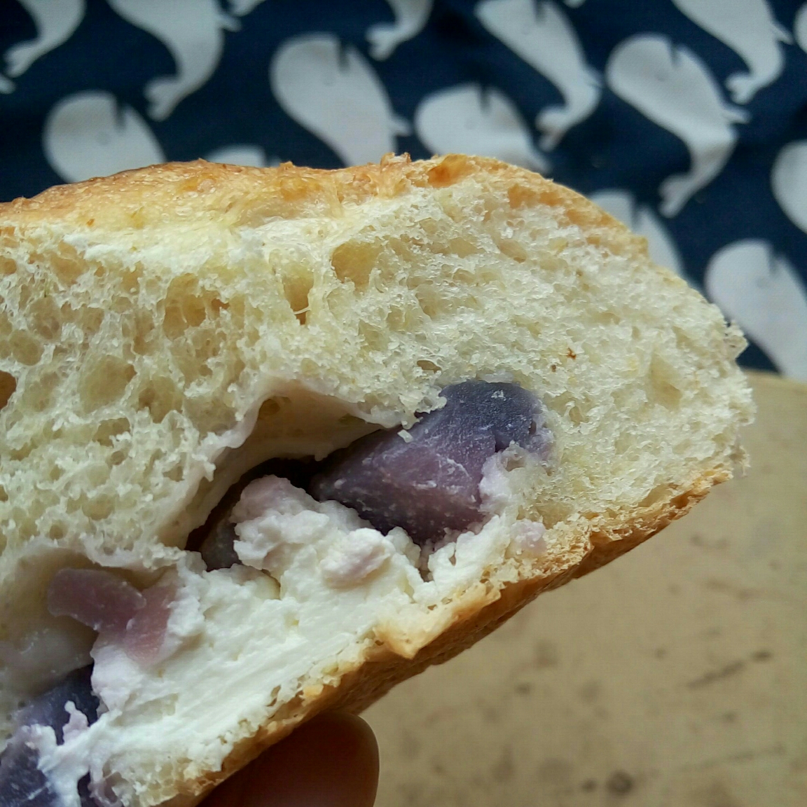 紫土豆奶酪包