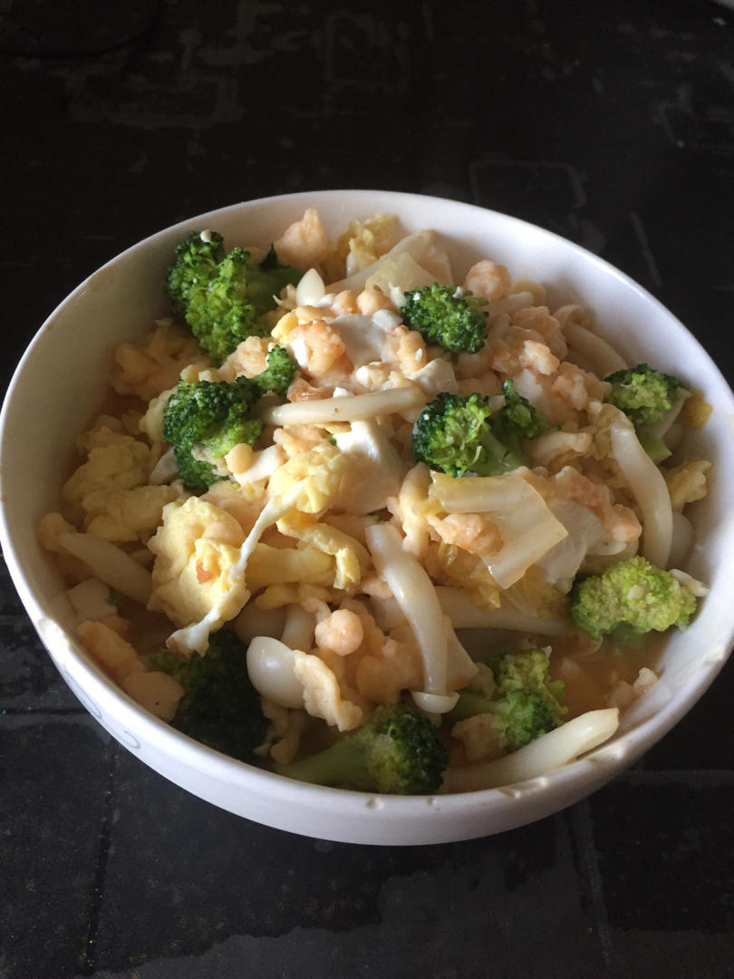 豆腐鲜虾菇菌汤